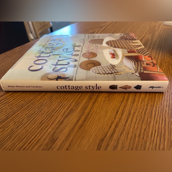 Better Homes and Gardens COTTAGE STYLE Coffee Table Book 1998 Meredith Corp - Picture 3 of 10